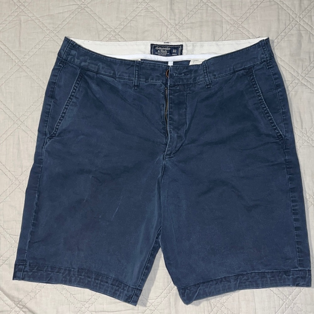 Abercrombie and Fitch stretch short 8.5”
